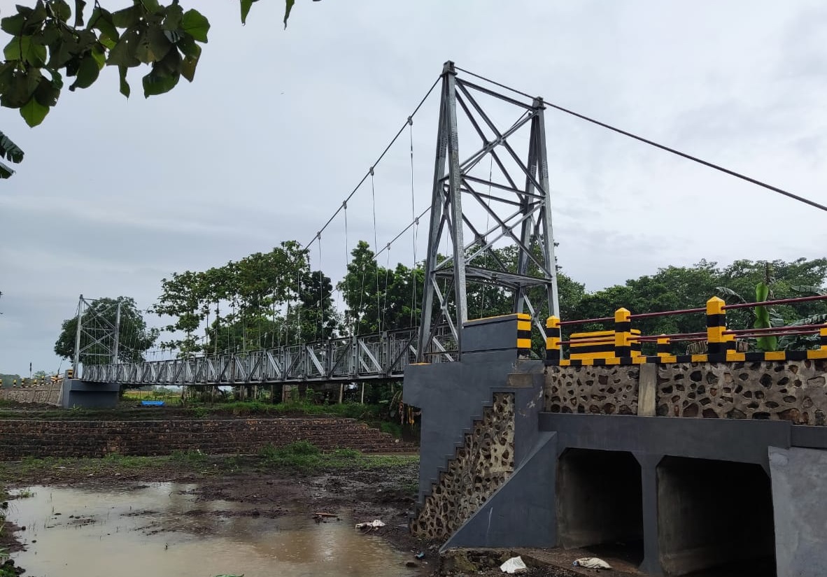 Pupr Jembatan Gantung Makammu Ii1 Construction Plus Asia 